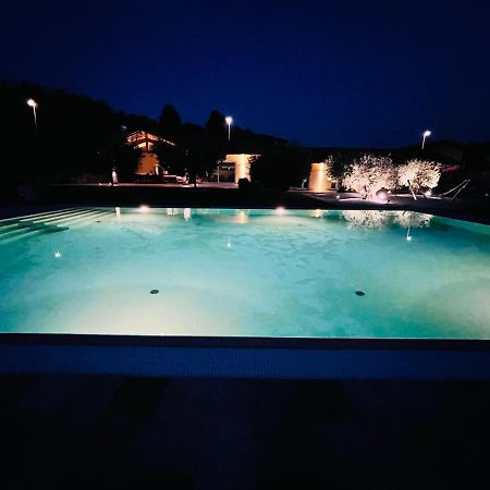 B&B Alciliegio Casnate Con Bernate Exterior photo